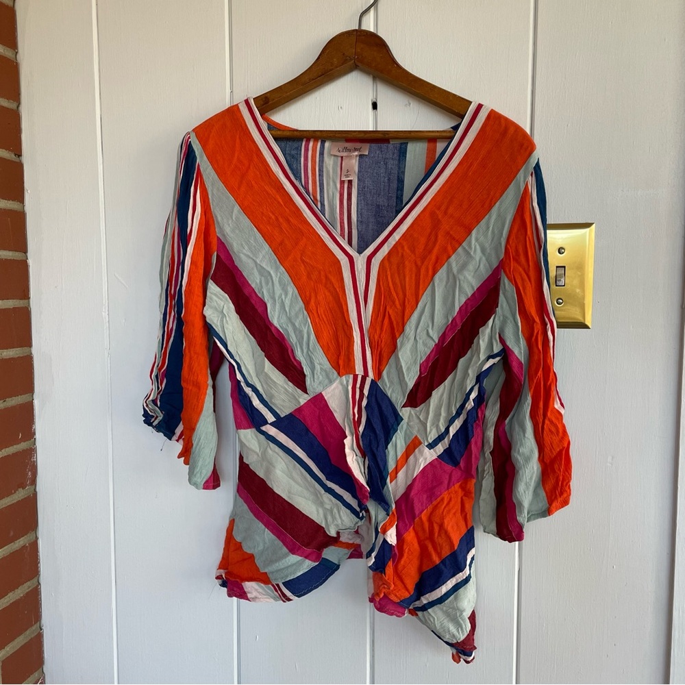 ⭐️ Fall themed Flowy Blouse With Fitted Waist Size Large